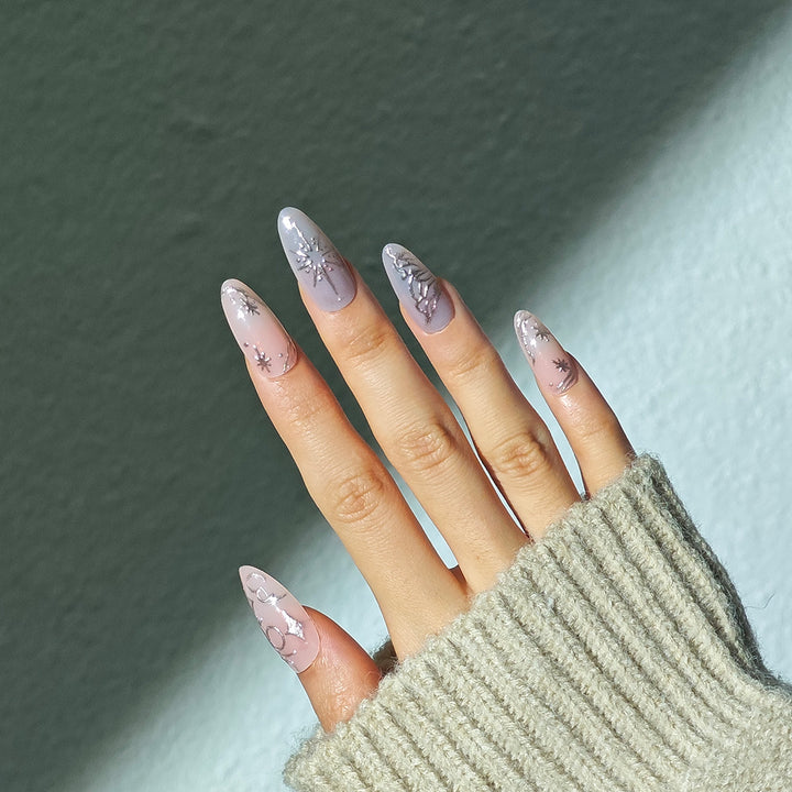 Elegant Holiday-Themed Stiletto Nails Kalsten