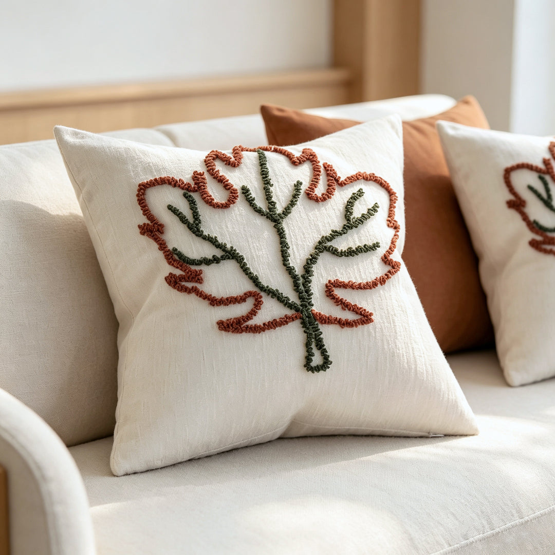 Decorative cushion cover with hand-tufted leaf design and fine cotton-linen blend Kalsten