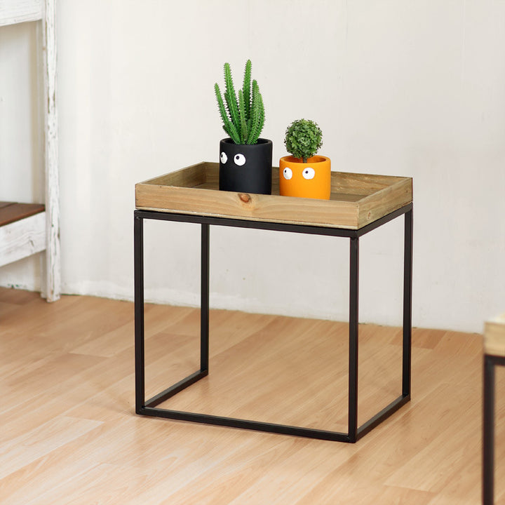 Modern side table with wooden tray Kalsten