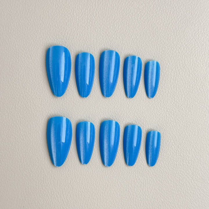 Elegant artificial nails with pointed design Kalsten