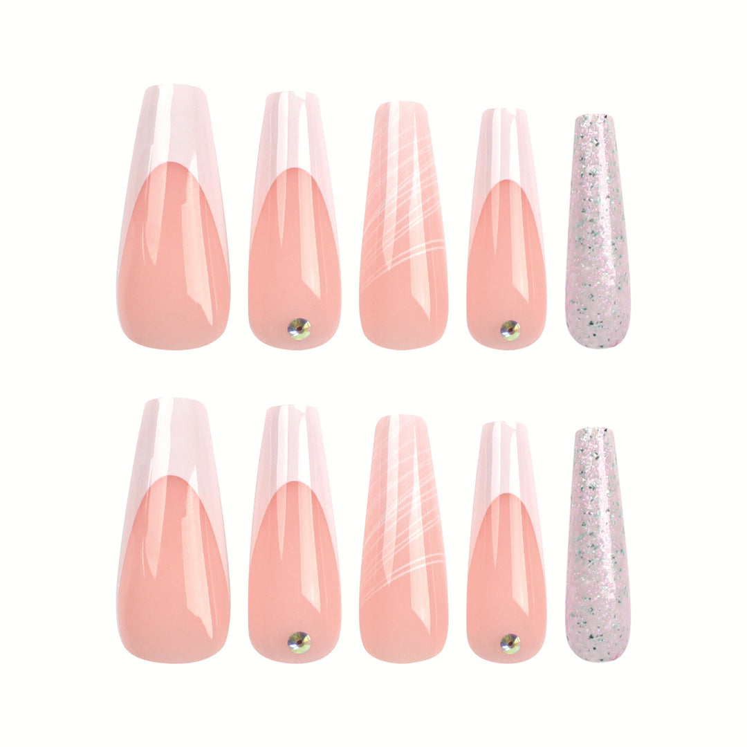 Artificial nail extensions with elegant glitter design Kalsten