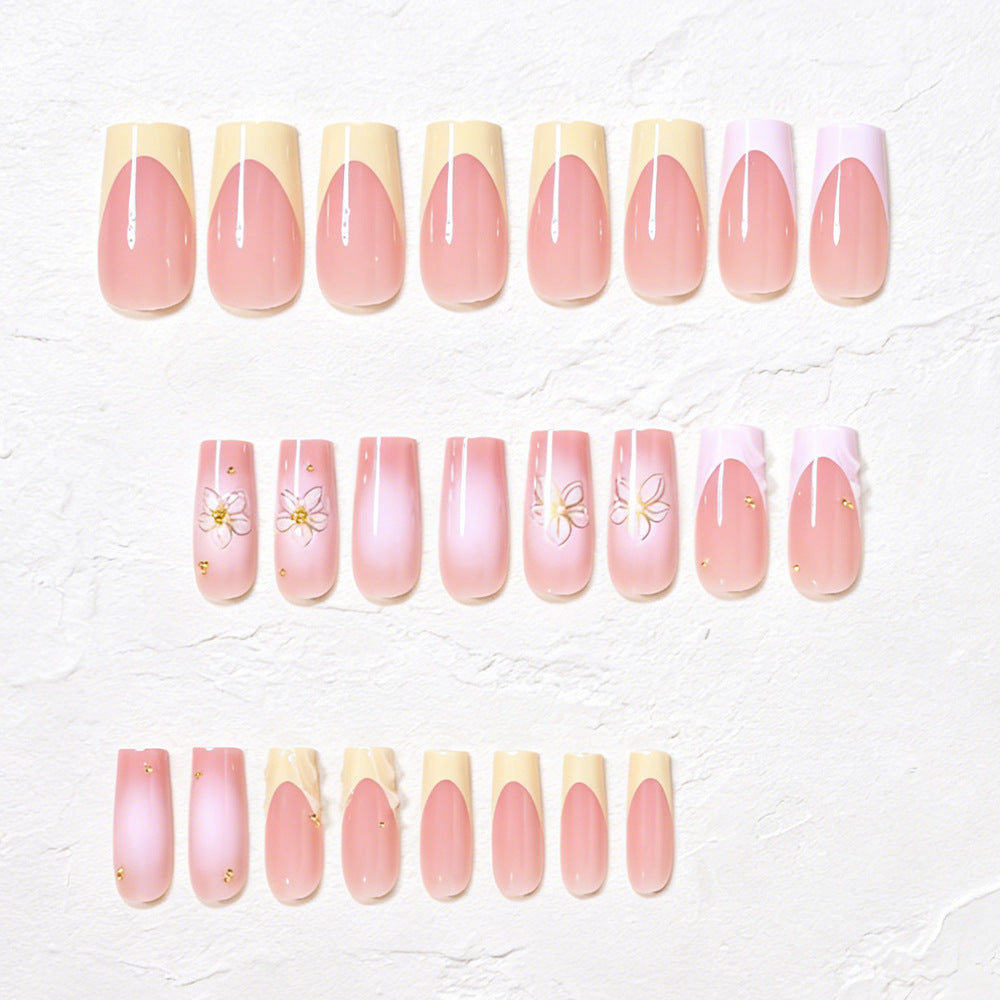 Elegant Floral Accent Press-On Nails Kalsten