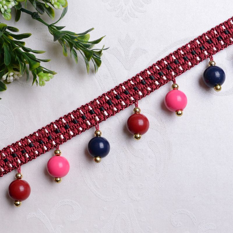 Decorative lace trim with colorful pendants Kalsten