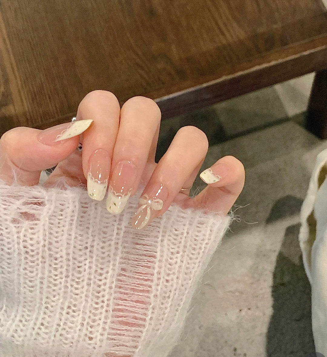 Artistic Press-On Nail Set with Floral and Heart Designs Kalsten