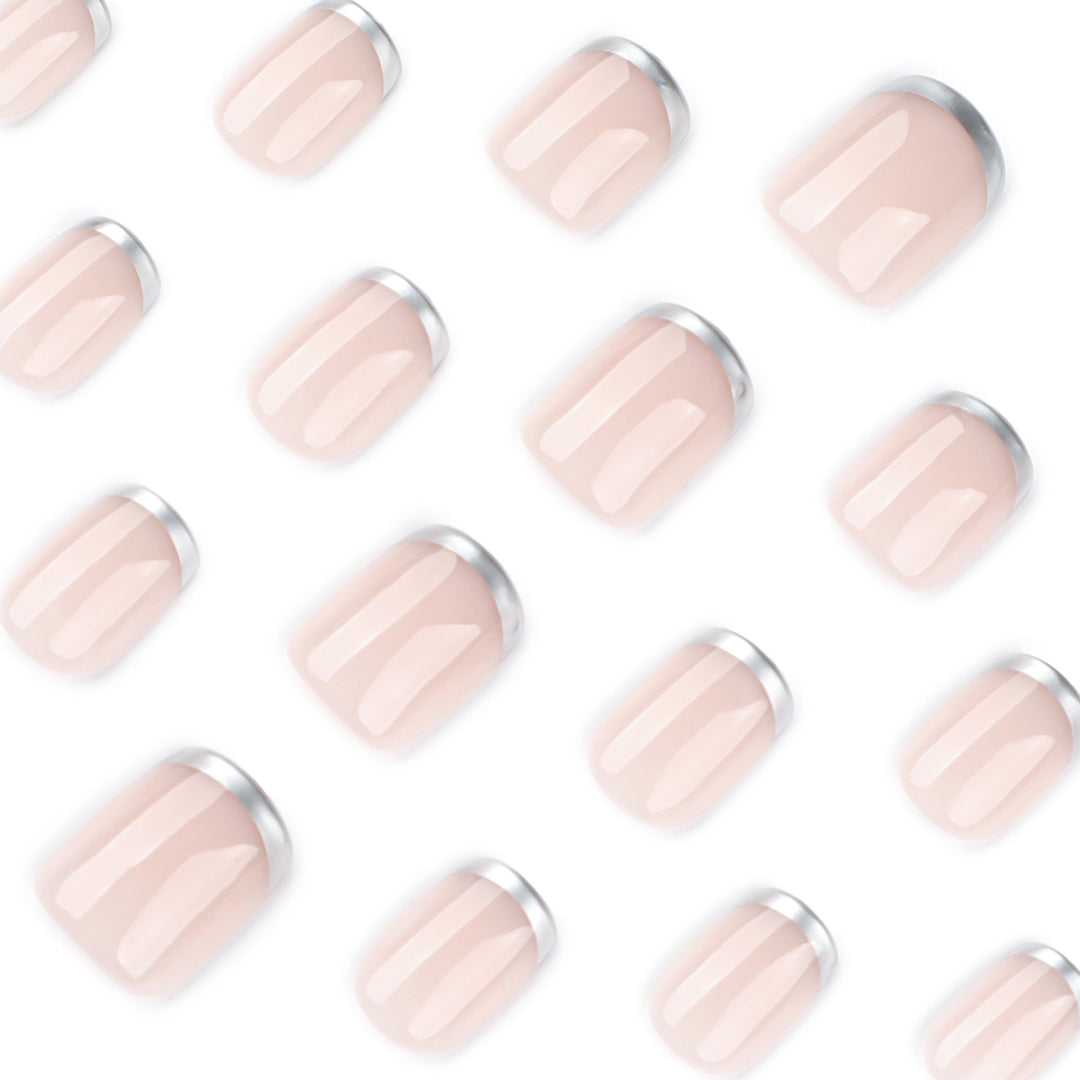 Elegant French-Tip Nail Art Kalsten