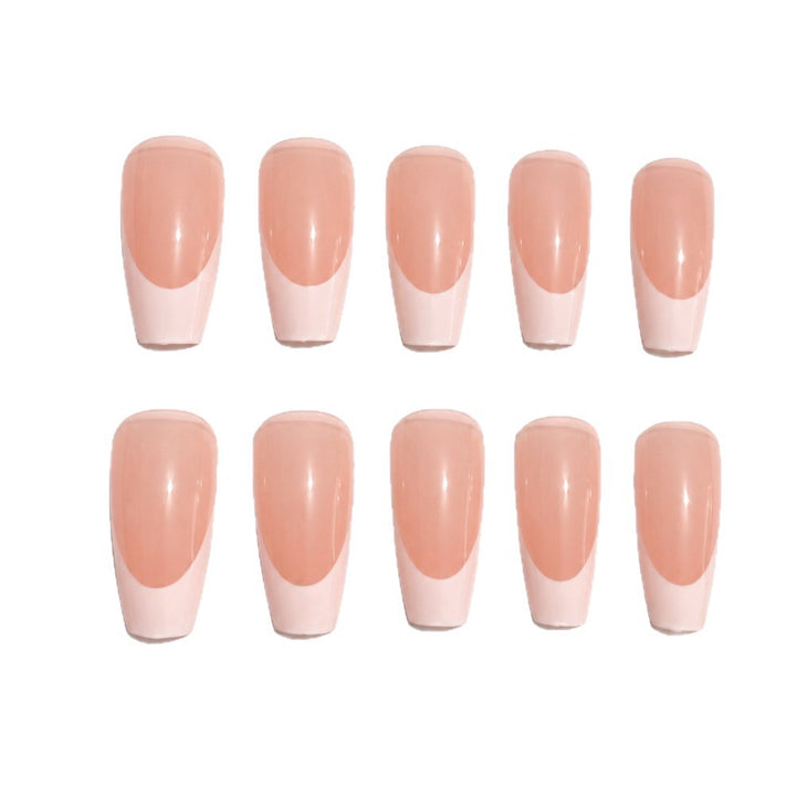 Elegant French Tip Nail Extensions
