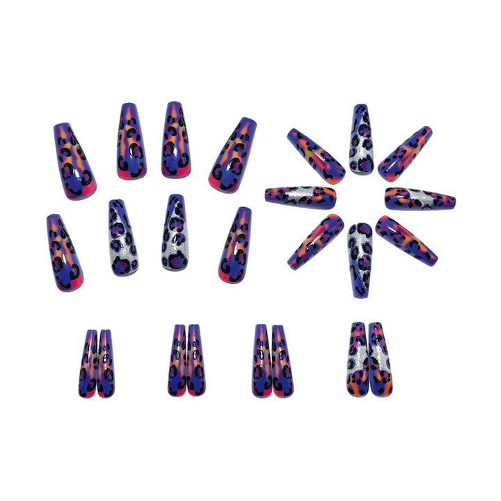 Trendy artificial nails with glitter and leopard pattern Kalsten