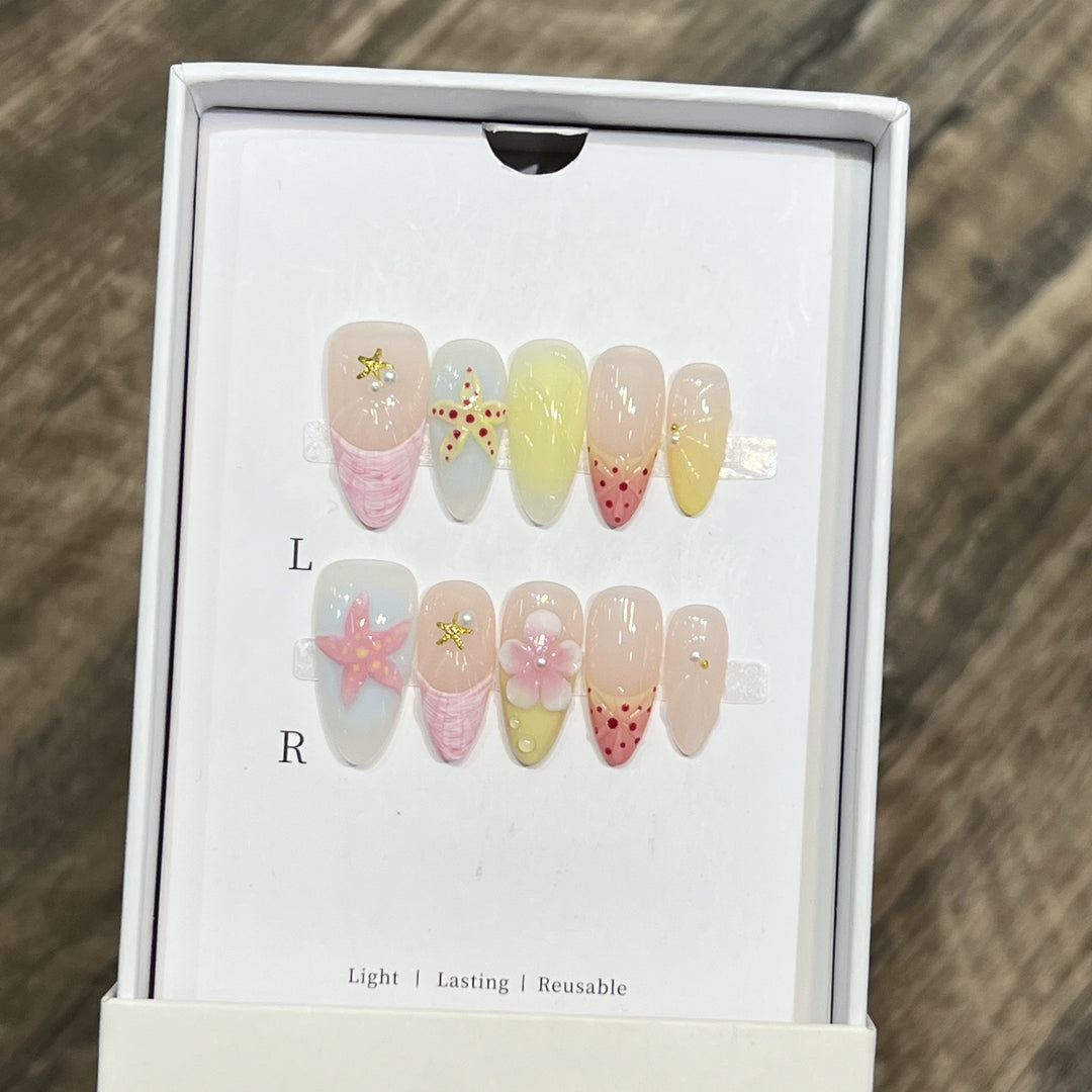 Summer-Inspired Press-On Nail Art Set Kalsten