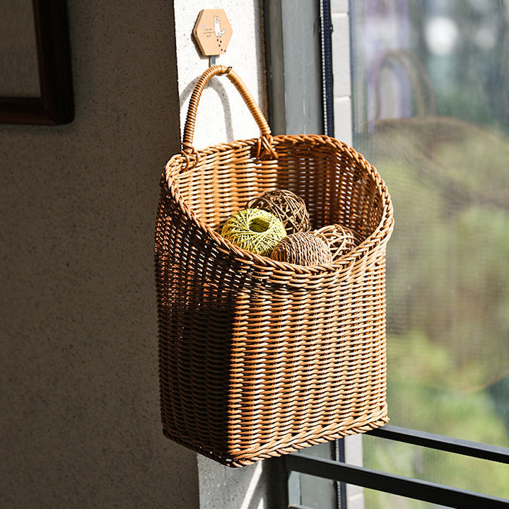 Decorative Willow Basket Kalsten