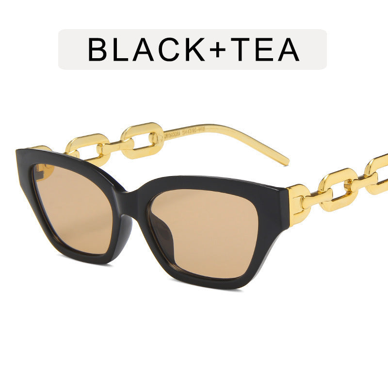 Chic Cat-Eye Sunglasses with Statement Chain Kalsten