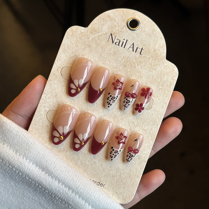 Elegant Decorative Press-On Nail Collection Kalsten