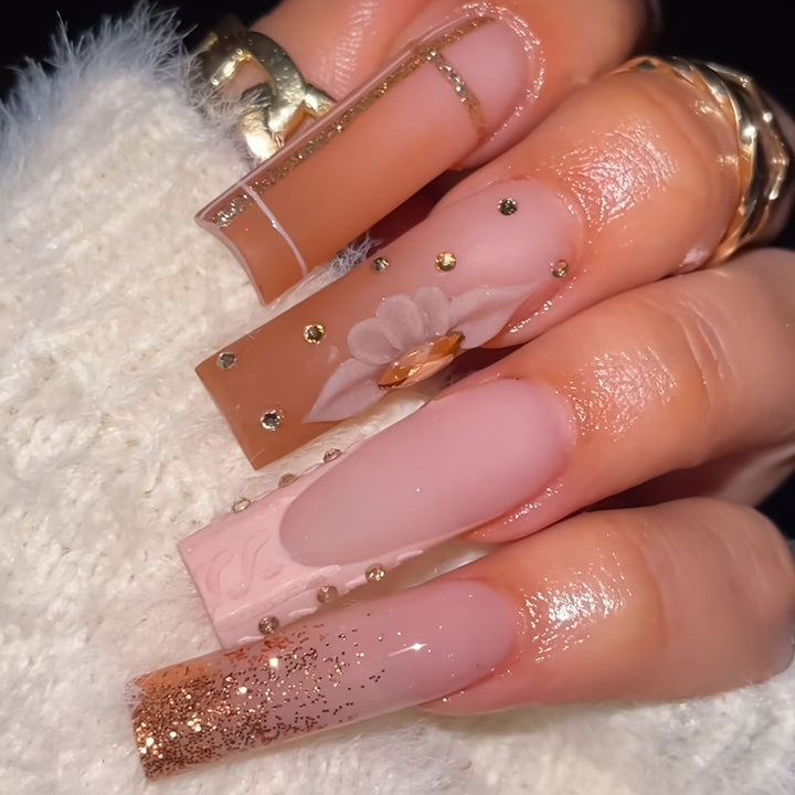 Glamorous Floral Embellished Press-On Nail Art Kalsten