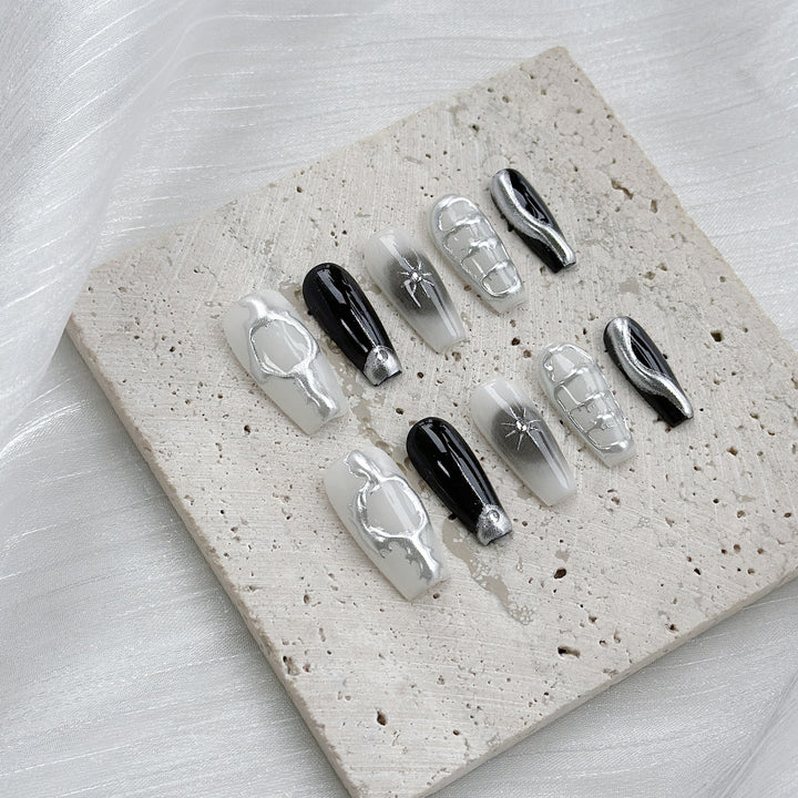 Chic Artistry Press-On Nail Set