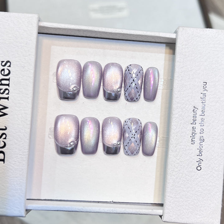 Elegant Press-On Nail Art Set with Iridescent Finish Kalsten
