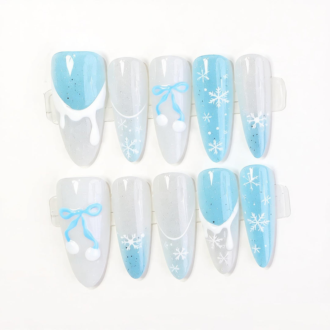 Seasonal Snowflake Press-On Nail Art Set Kalsten