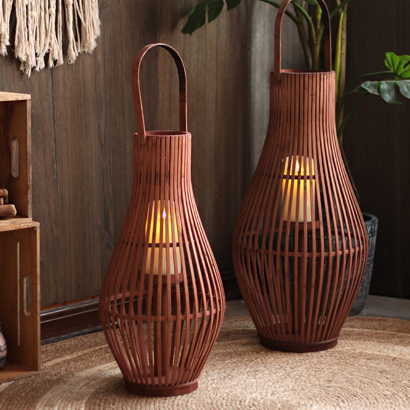 Elegant Rattan Lantern Kalsten