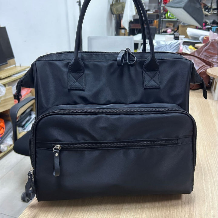 Elegant Weekender Bag with Multiple Compartments Kalsten