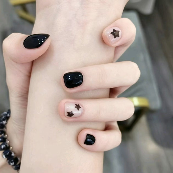 Trendy Graphic Nail Art Set Kalsten