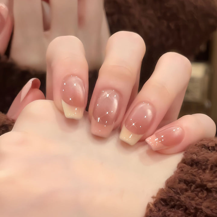Elegant Artificial Nail Tips Kalsten