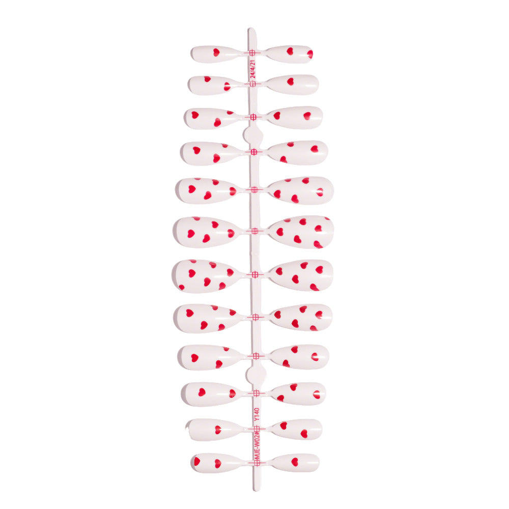 Trendy Heart-Decorated Nail Art Kalsten