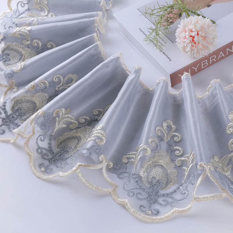Elegant and Playful Curtain Trim Kalsten