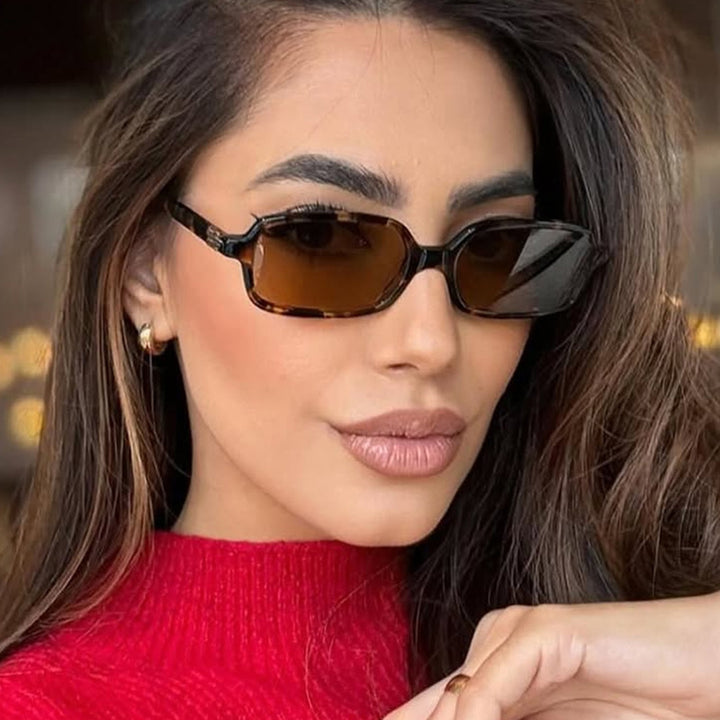 Women's fashionable square glasses with elegant plastic frame and gold accents Kalsten