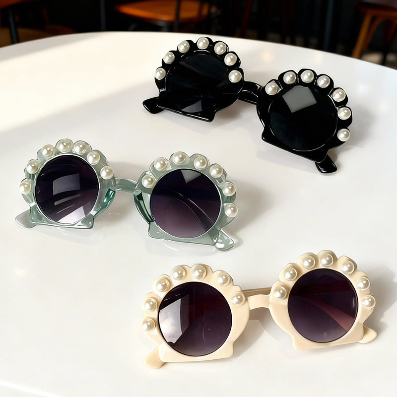 Pearl-Accented Vintage Inspired Sunglasses Kalsten