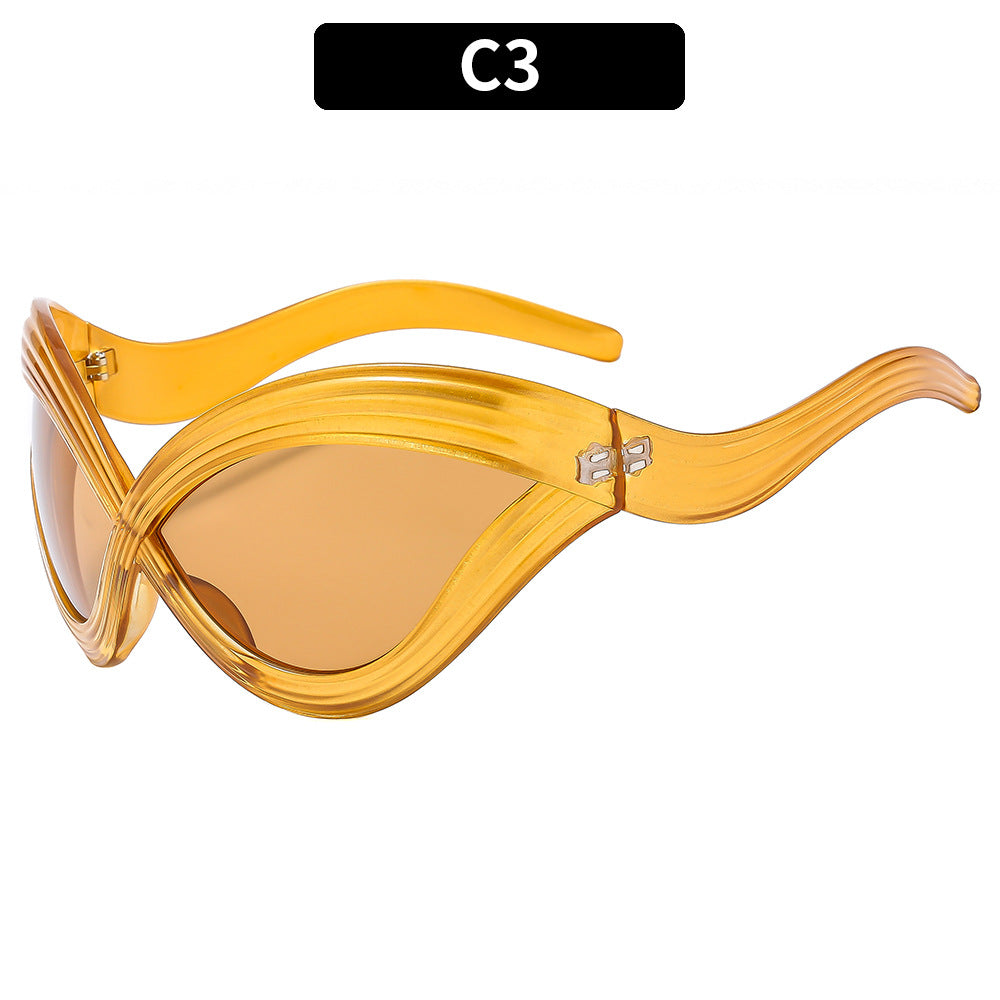 Fashionable Futuristic Cat-Eye Sunglasses