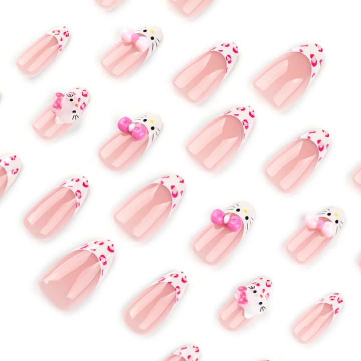 Artful Nail Extensions with Cute Motif Accents Kalsten