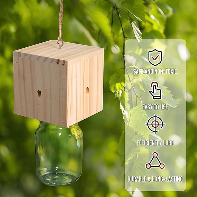 Hanging wooden bird feeder with glass jar seed reservoir and natural jute hanger Kalsten
