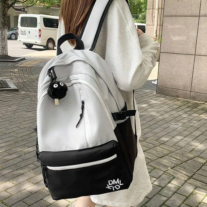 Fashionable backpack with versatile compartments Kalsten