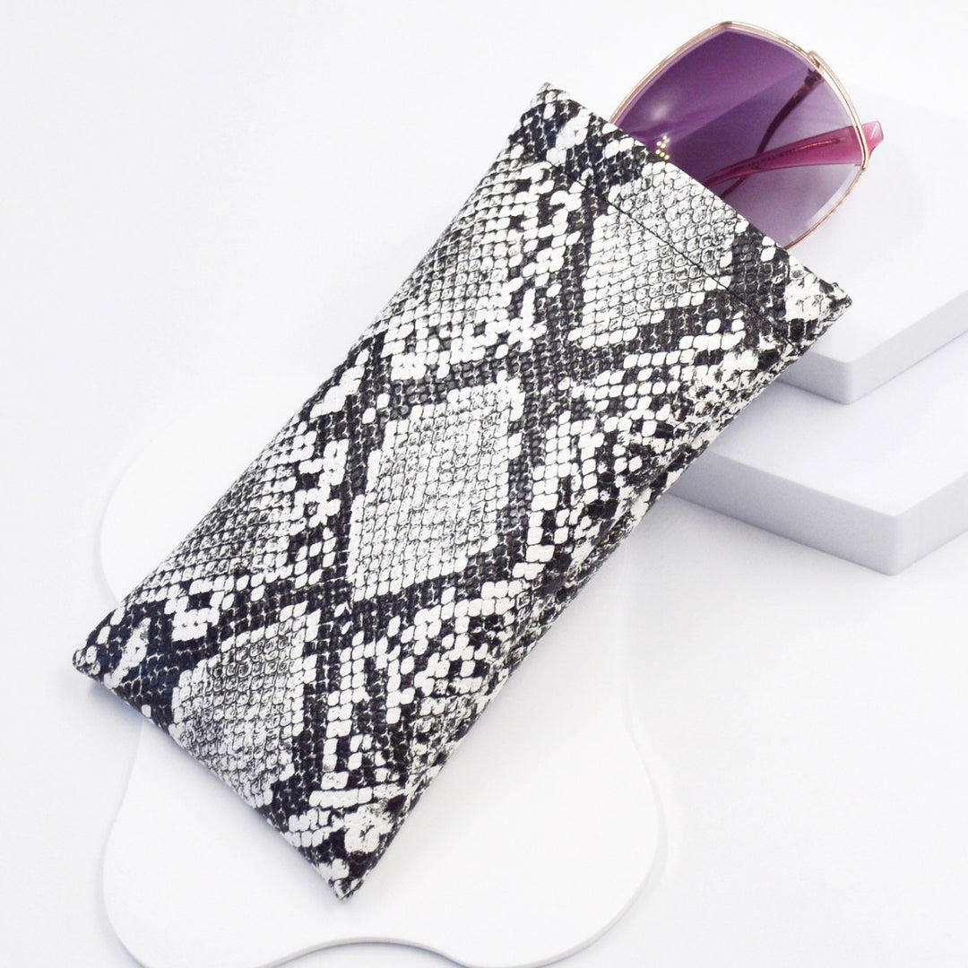Stylish Snake Print Eyewear Case Kalsten