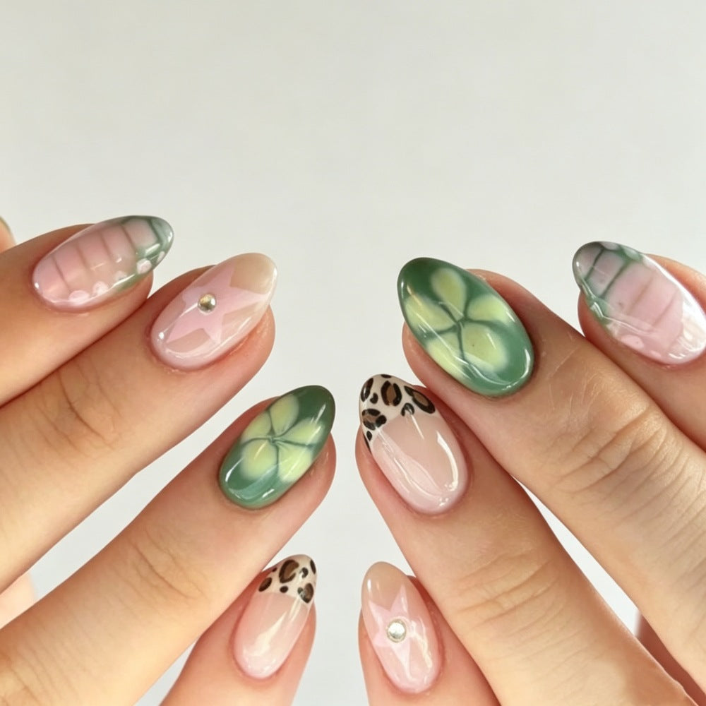 Artificial nails with modern geometric designs Kalsten