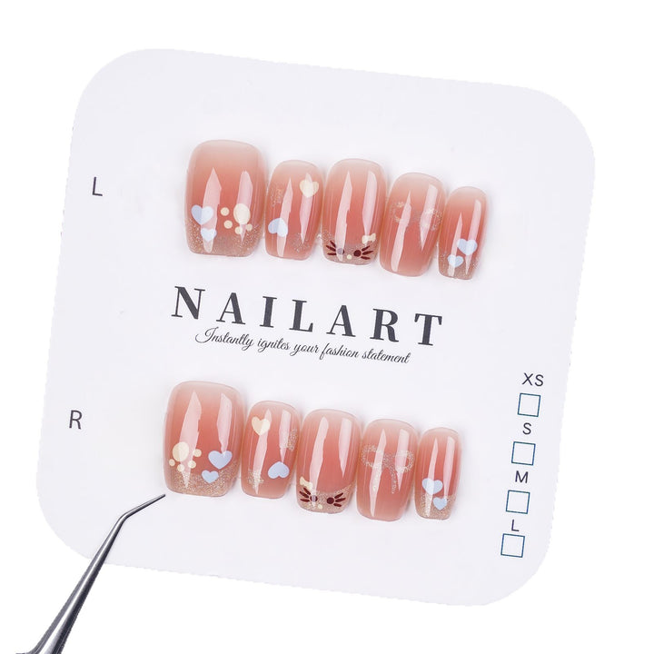Creative Cat-Themed Press-On Nail Art Kalsten