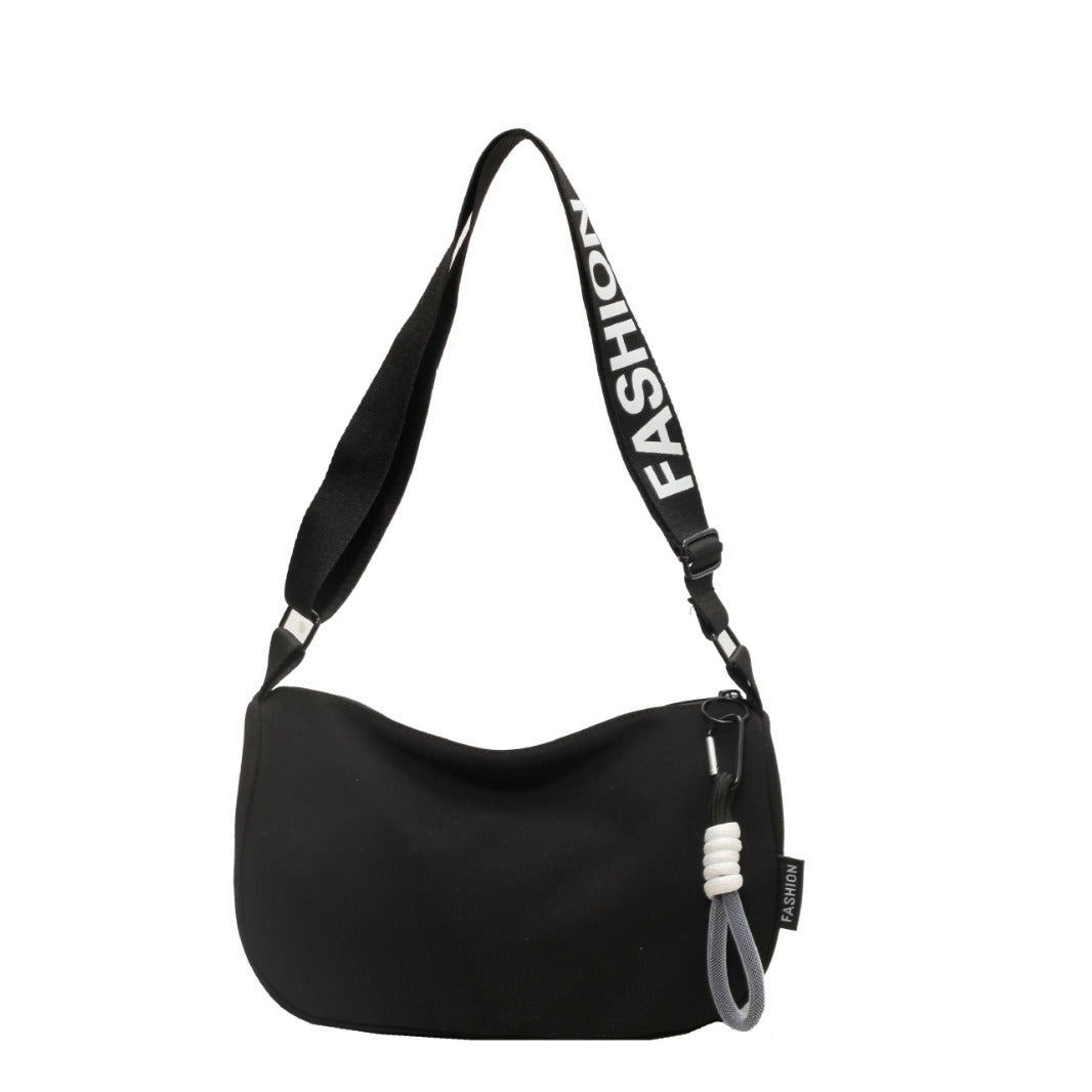 Fashionable shoulder bag with adjustable carrying strap Kalsten