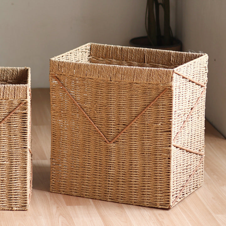 Storage basket made of braided rattan Kalsten