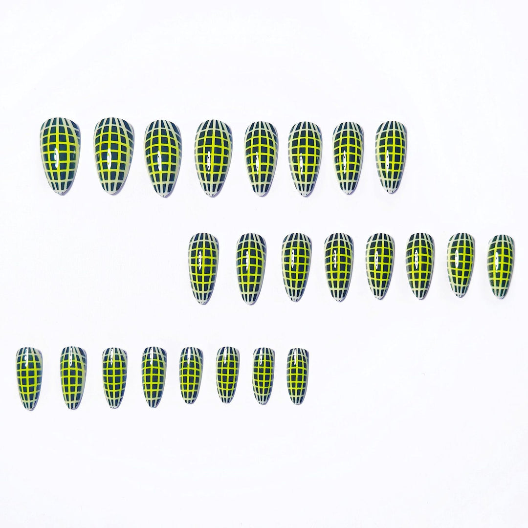 Creative Art Nails with Modern Net Design Kalsten