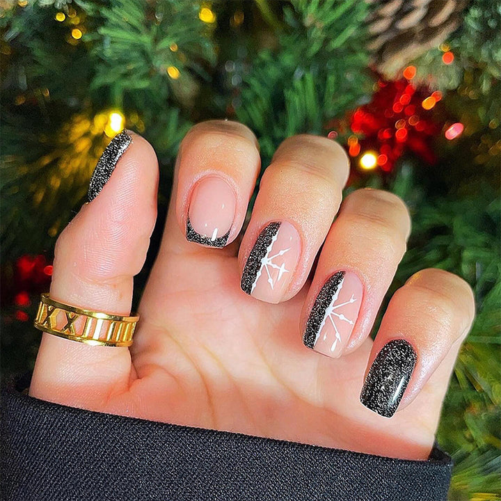 Glamorous nail art with festive accents Kalsten