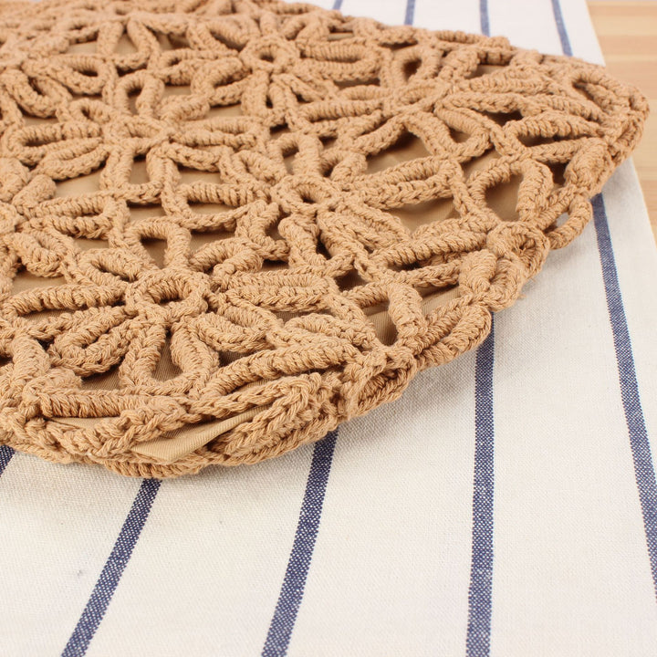 Handbag made of artistic macramé with floral details Kalsten