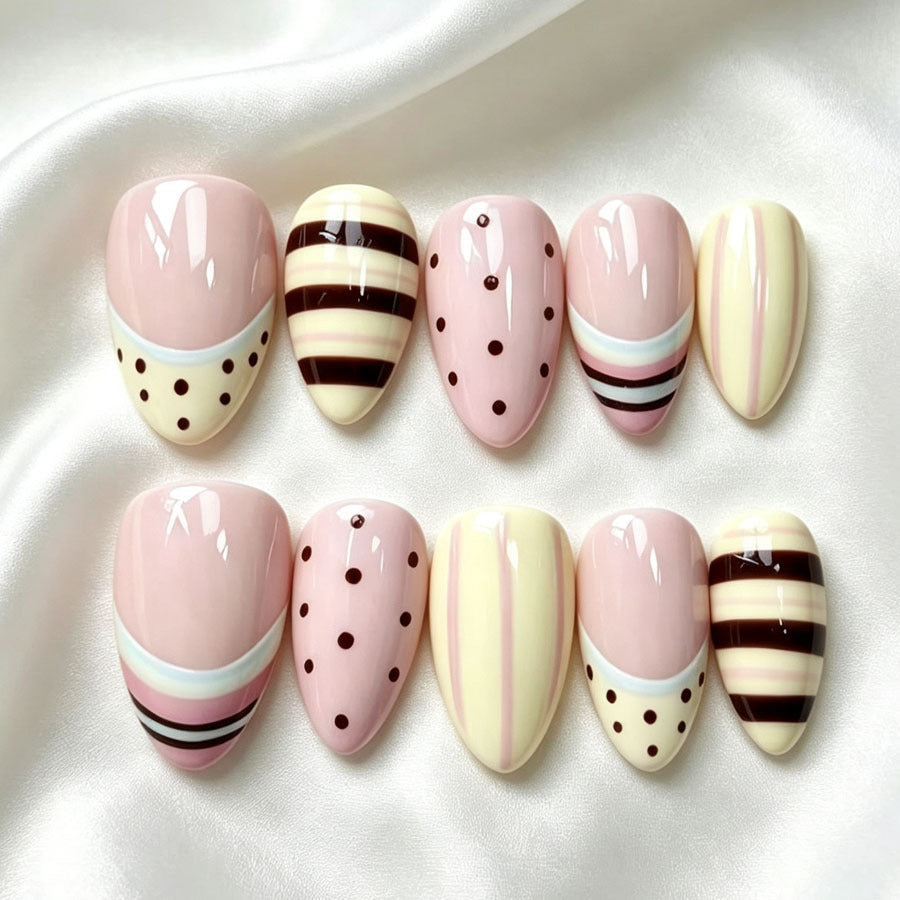 Artistic Patterned Press-On Nail Set Kalsten