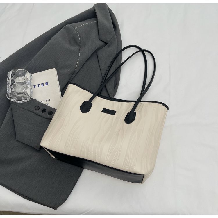 Textured Large Tote Bag Kalsten