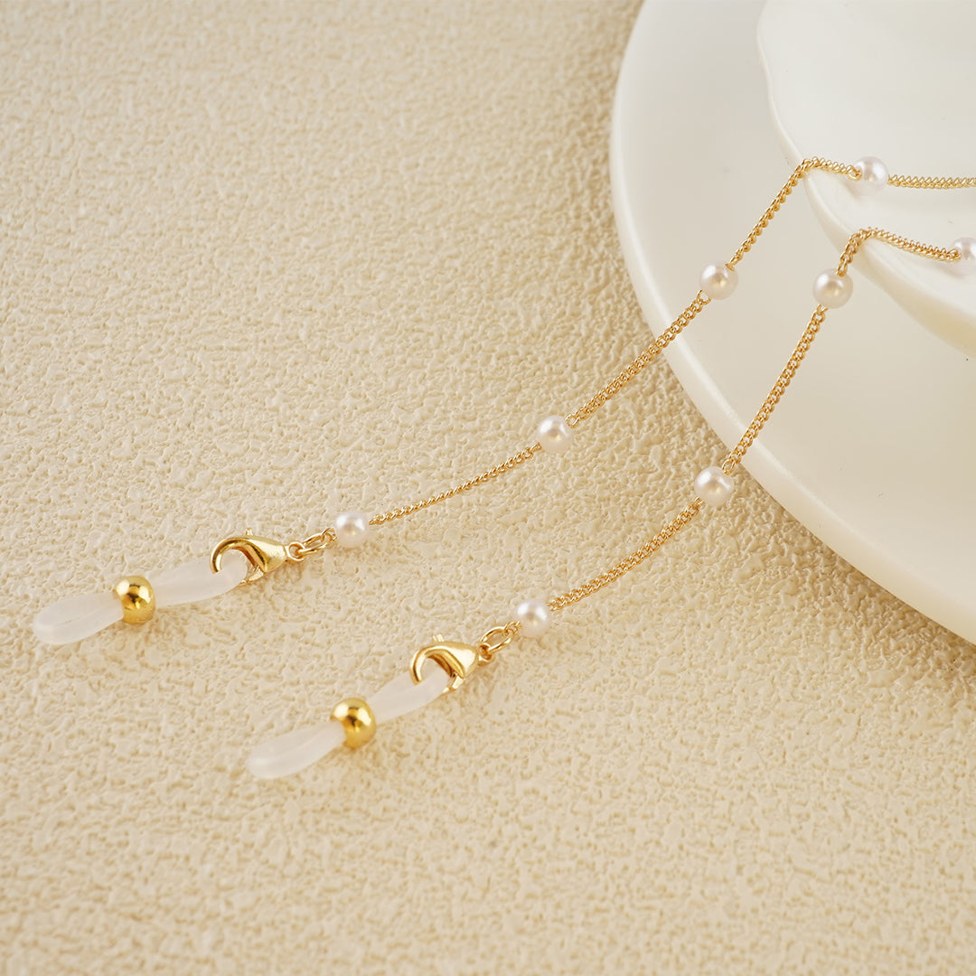 Elegant Pearled Eyewear Holder Kalsten