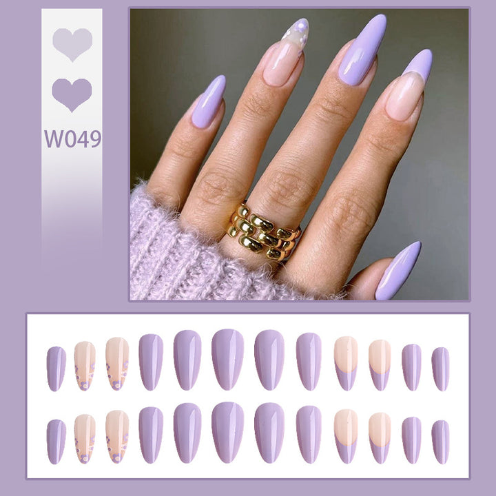 Elegant artificial nails with modern accents Kalsten