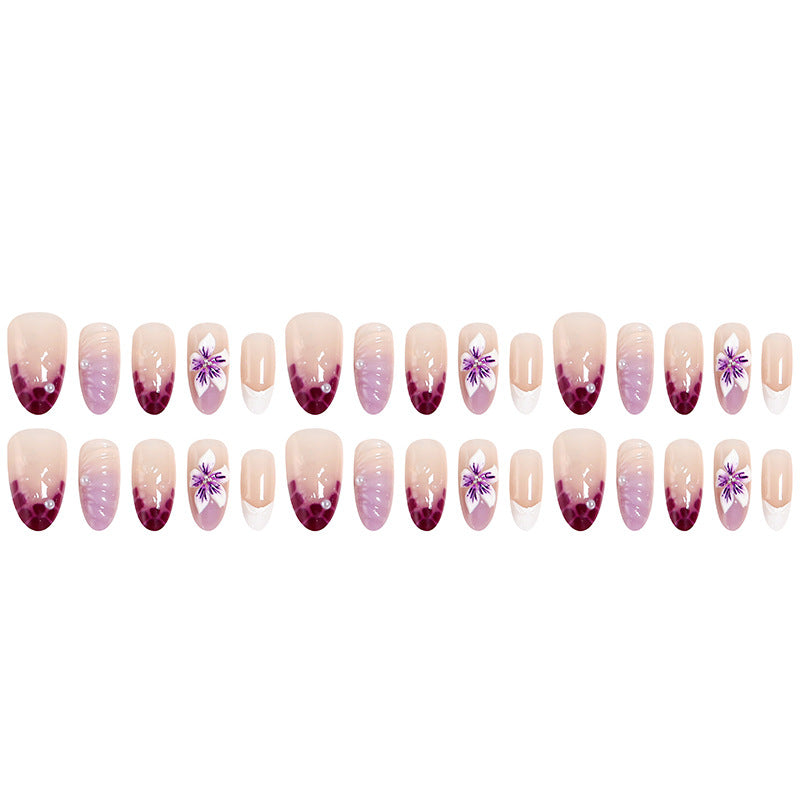 Artificial nails with elegant ombre effects and floral accents Kalsten