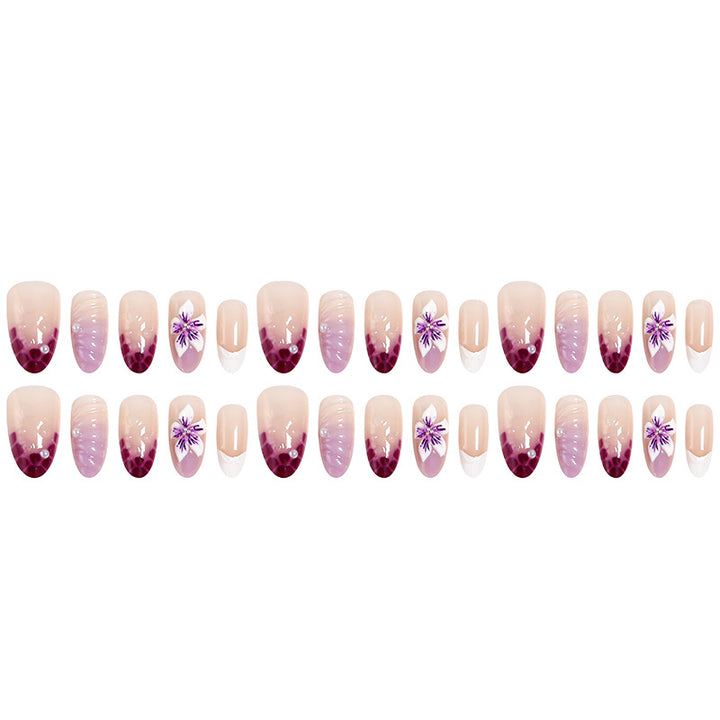 Artificial nails with elegant ombre effects and floral accents Kalsten