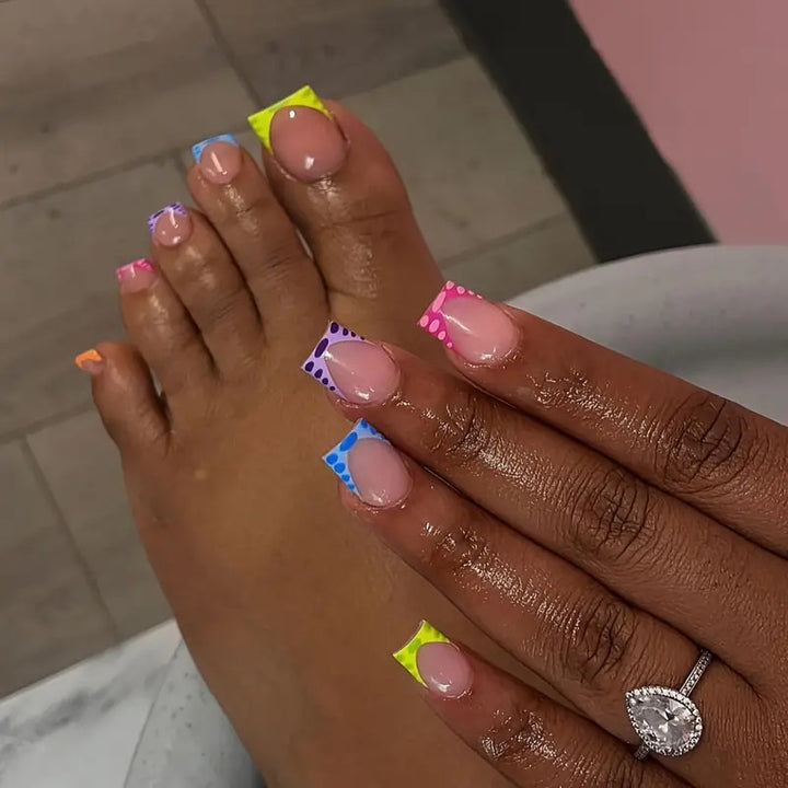 Trendy Decorative Press-On Nail Art Kalsten