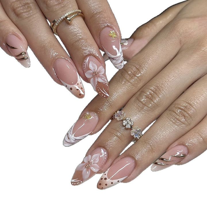 Artificial nail set with floral and elegant details Kalsten