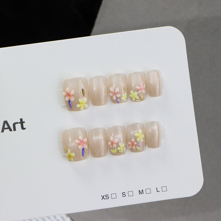 Creatively Designed Floral Press-On Nail Set Kalsten