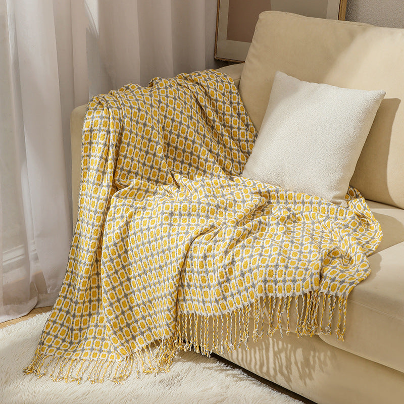 Houndstooth Pattern Cozy Throw Blanket