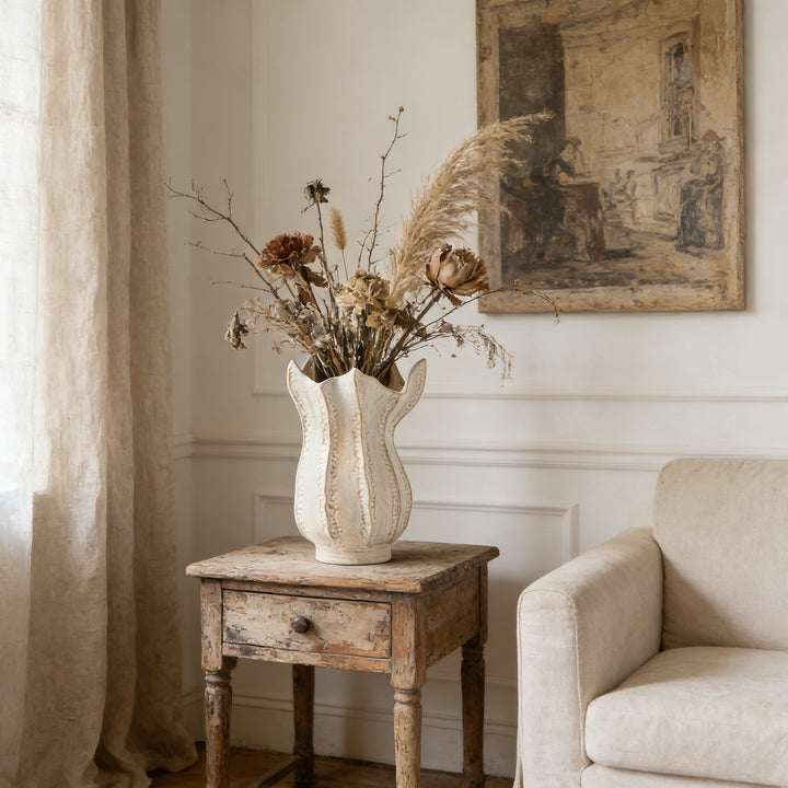 Handmade Textured Tulip-Shaped Ceramic Table Vase